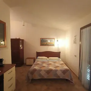  Alloggio per agriturismo Il Cipresso Italia