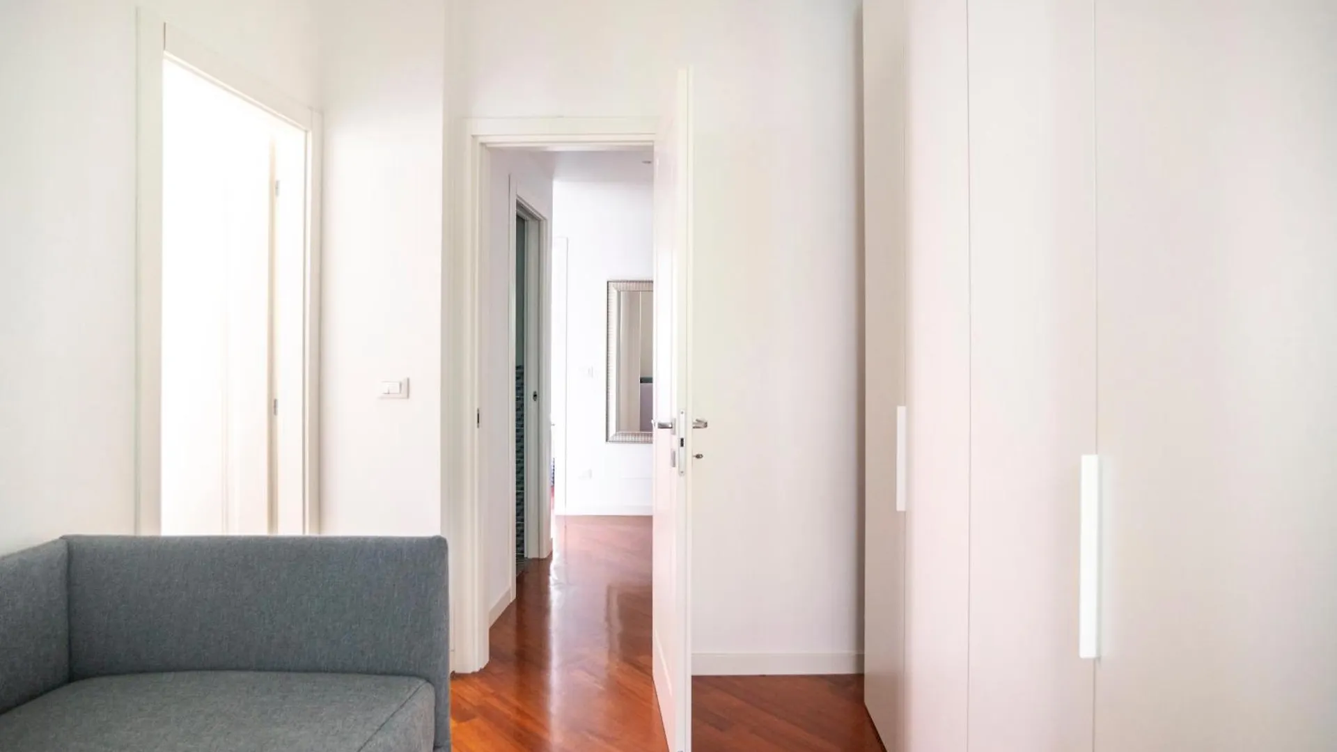 Isola Milano Apartment