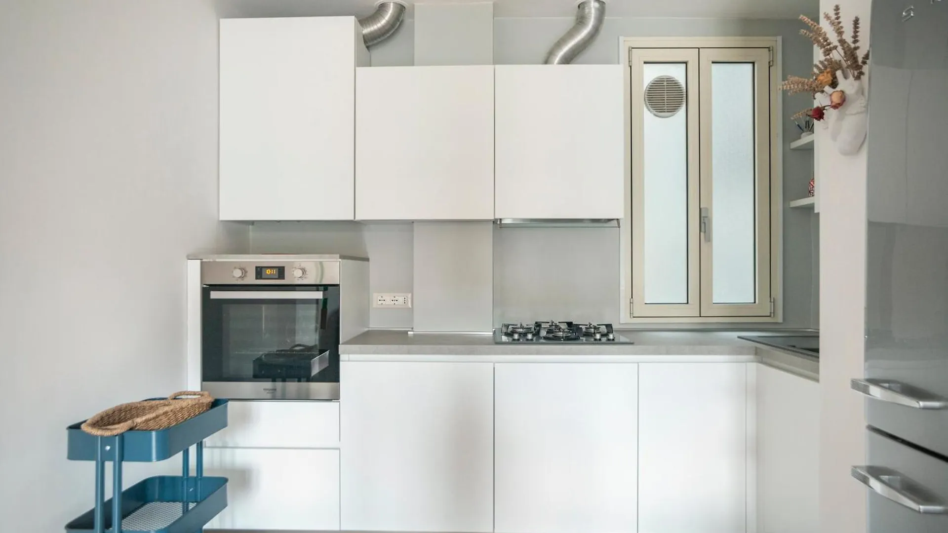 Isola Milano Apartment 0*,