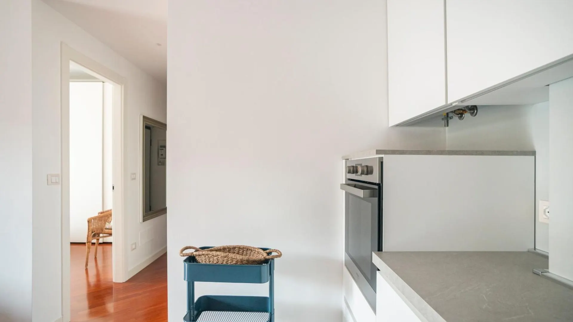 Isola Milano Apartment